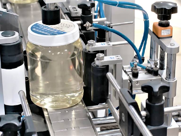 Coconut Oil: How to Get Started for a Manufacturing Business?